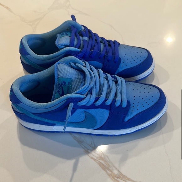 Blue Raspberry Nike SB Dunk low Men’s size 9 - Picture 8 of 11